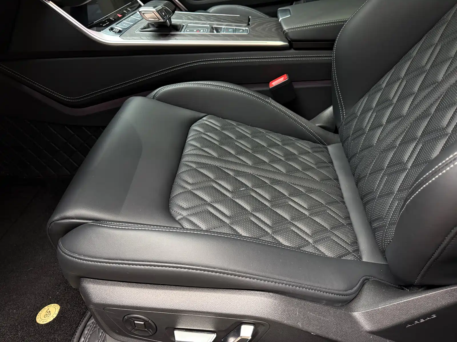 صورة 11 - Audi A6L