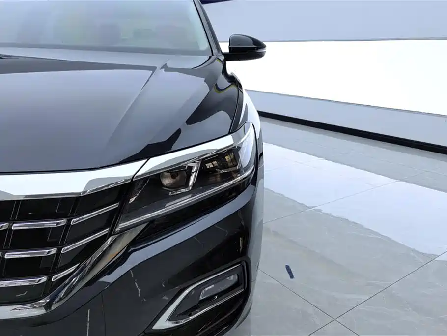 Volkswagen Passat 2020 330TSI Elite Edition China VI фото 5