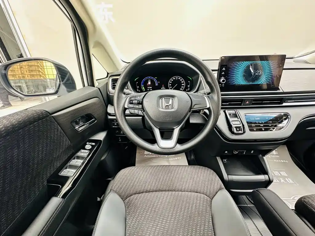 Honda Elysion 2026 2025 2.0L e:HEV Base Model
