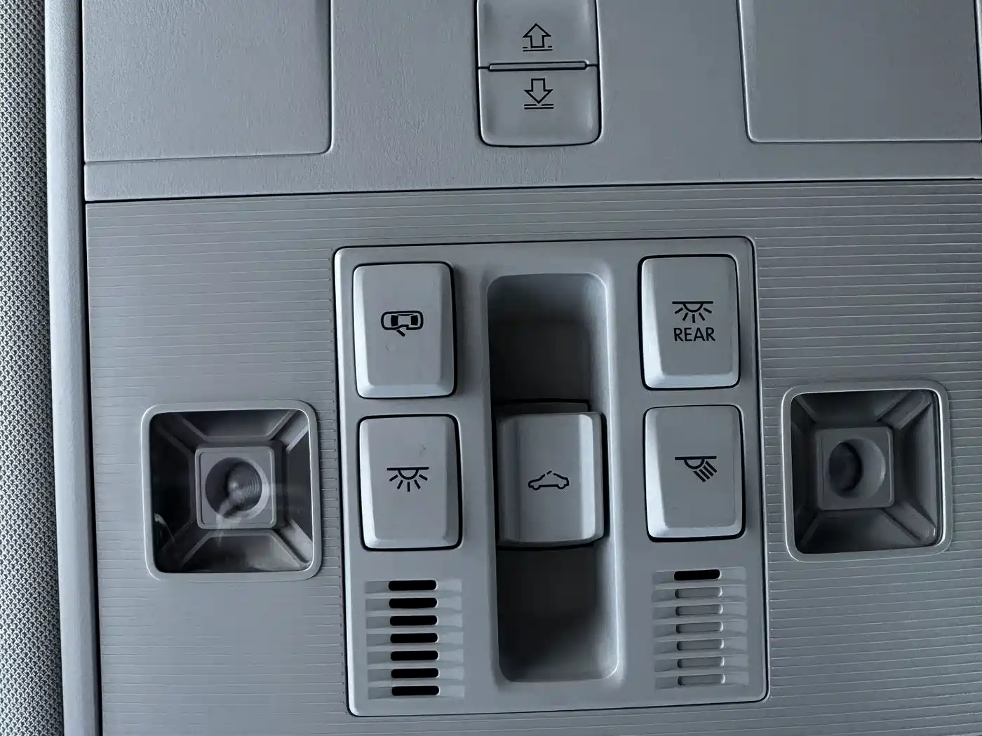 VOLKSWAGEN T ROC EXPLORING SONGS