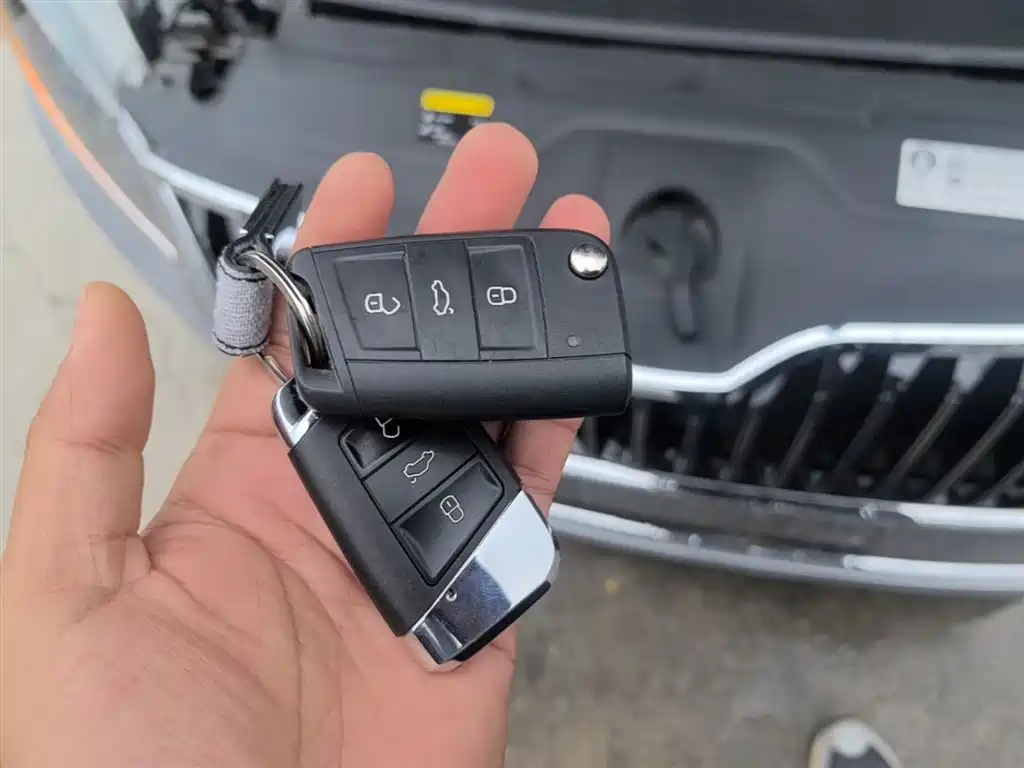 Škoda Superb 2016 TSI330 DSG Smart Edition фото 20