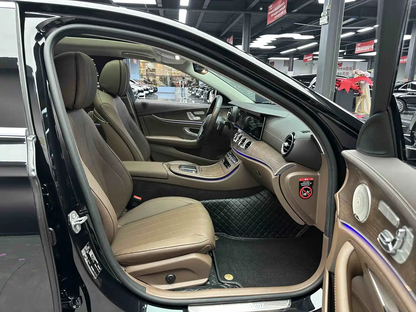 Mercedes-Benz E-Class 2023 E 300 L Luxury фото 5