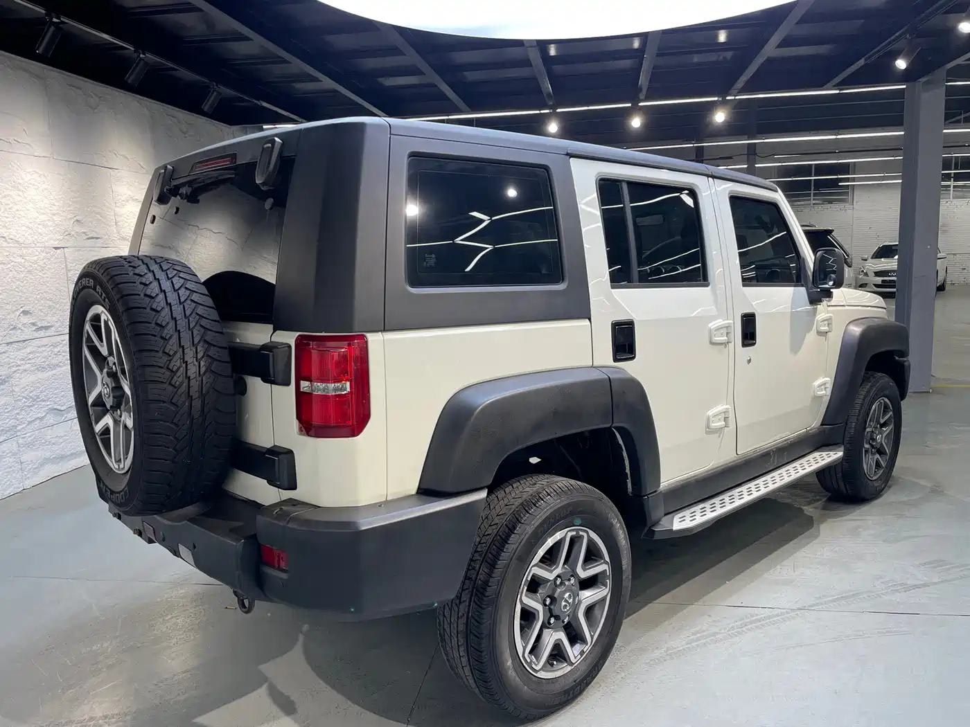 BAIC ORV Beijing Offroad BJ40 2017 40L 2.3T Automatic 4WD China Rally Champion Edition фото 18