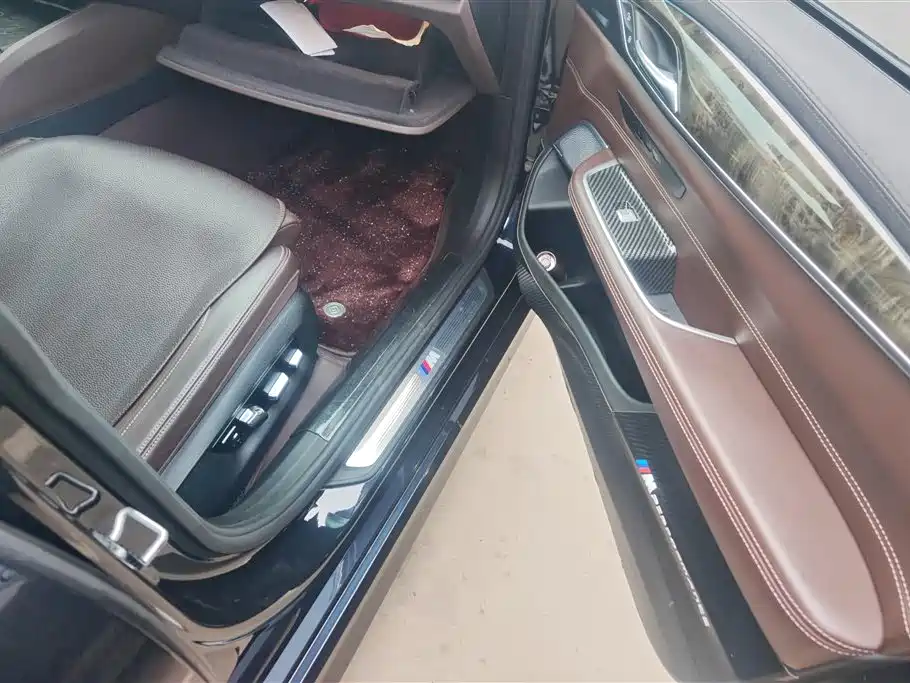 BMW 6 Series GT 2019 630i M Sport Grand Tourer Edition фото 8
