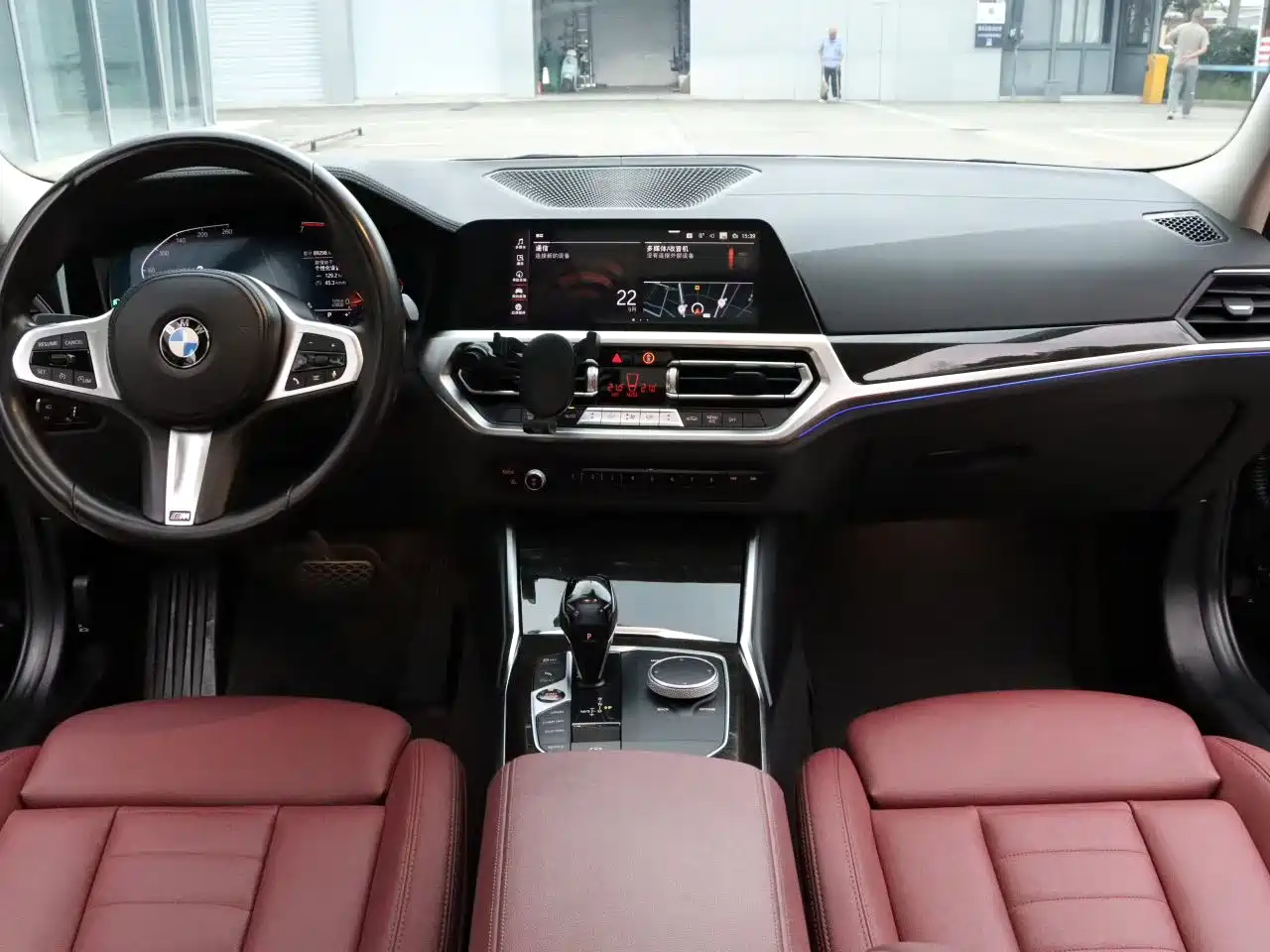 صورة 6 - BMW 3 Series