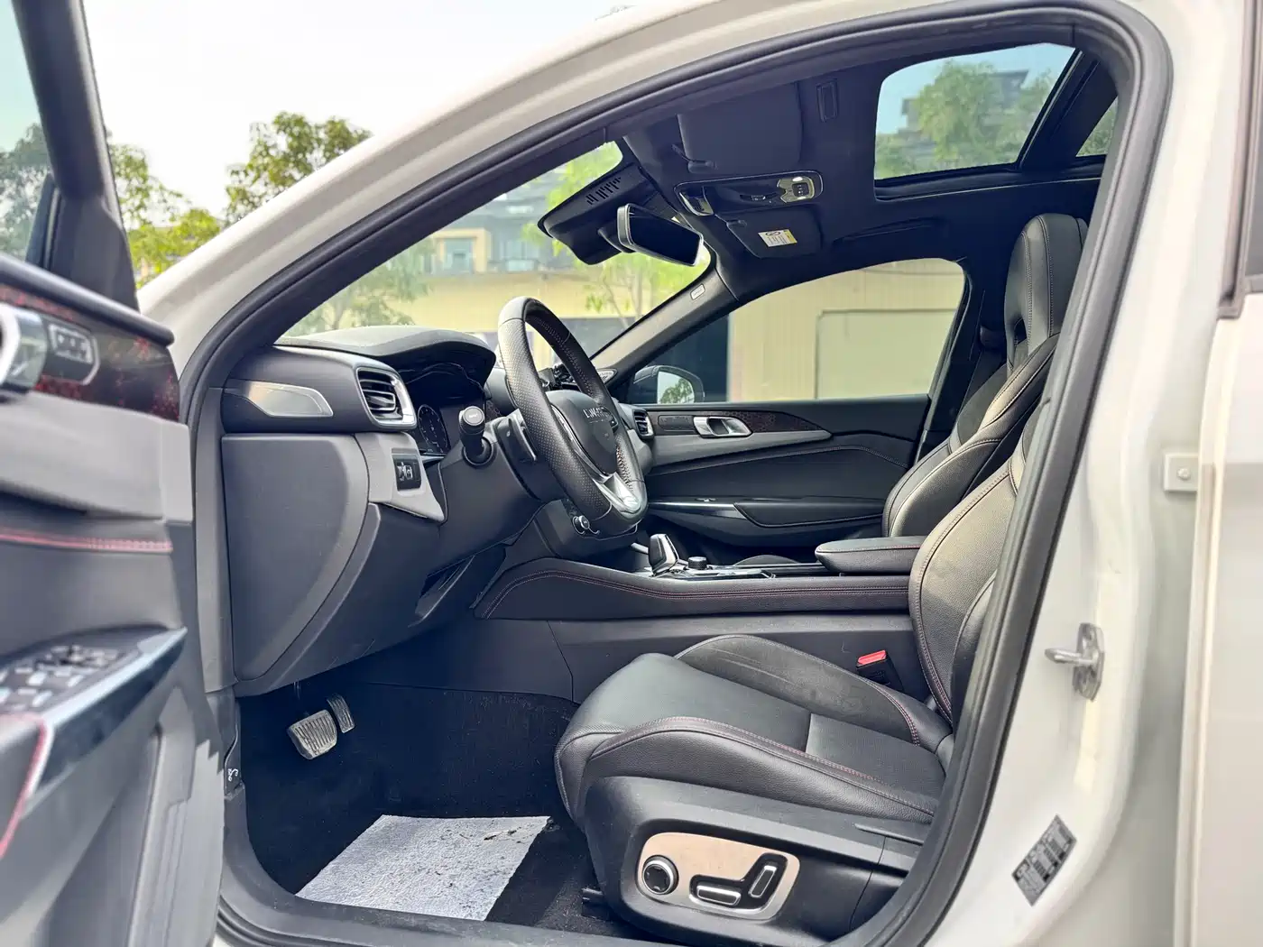 Lynk & Co 03 2019 2.0TD Auto Power Pro Version фото 7