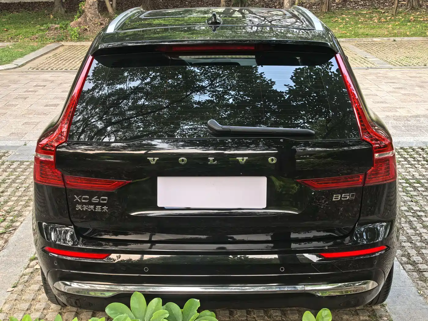 Фото 22 - Volvo XC60