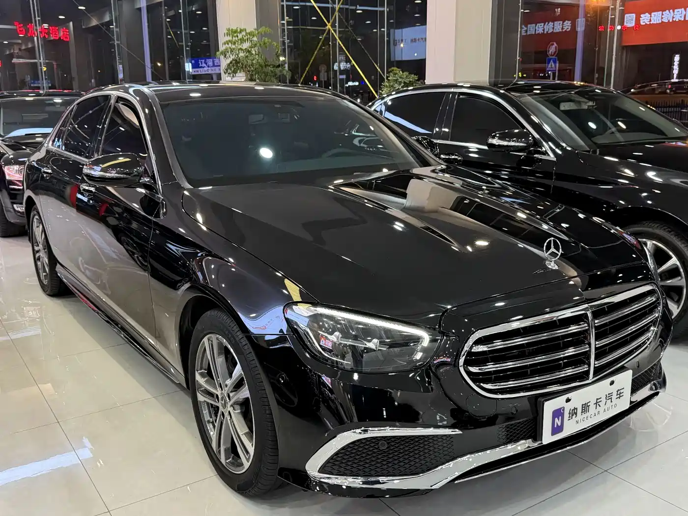 MERCEDES-BENZ E CLASS