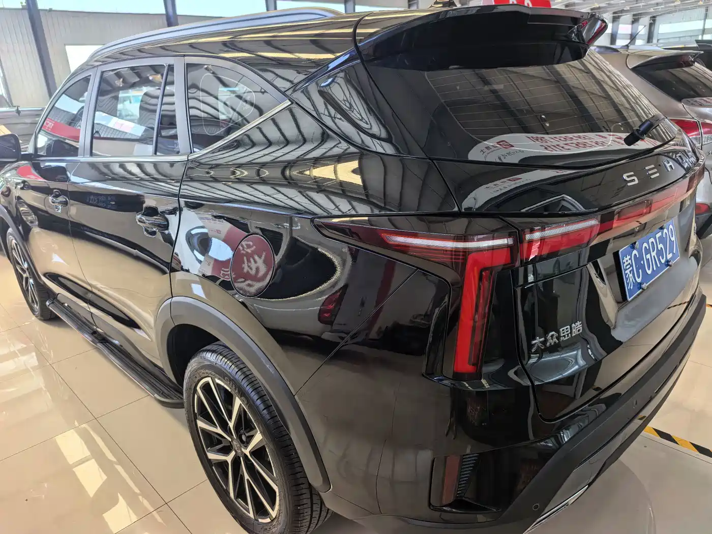 Sehol X8 PLUS 2023 2023 1.5TGDI DCT Smart Family Edition (7-seater)
