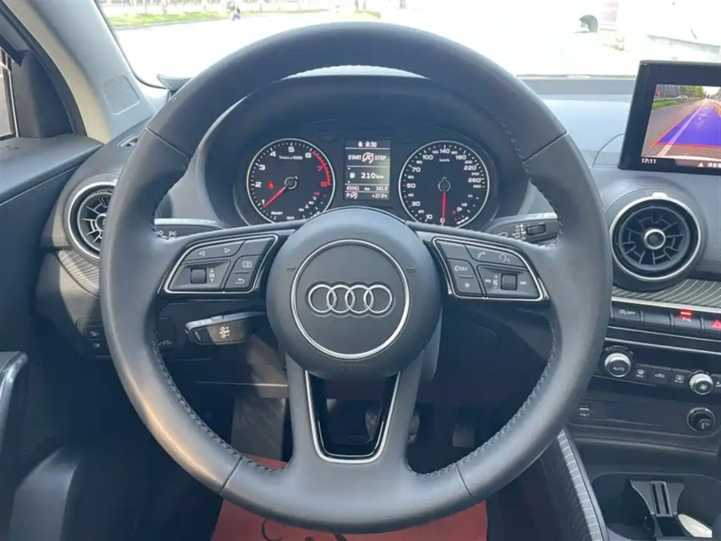 Audi Q2L 2021 35 TFSI Fashion Elegance фото 18
