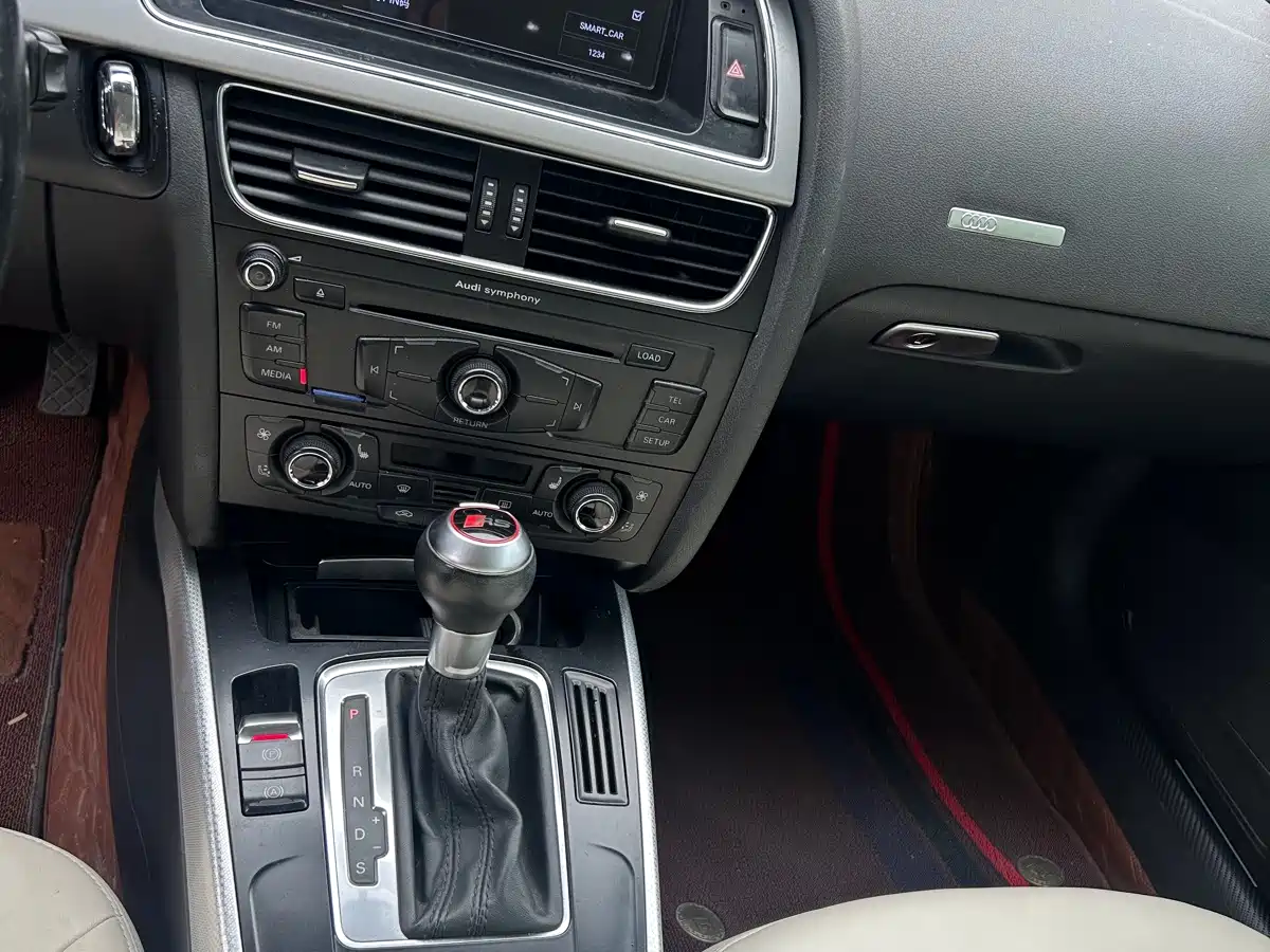 Photo 15 - Audi A5 (Import)