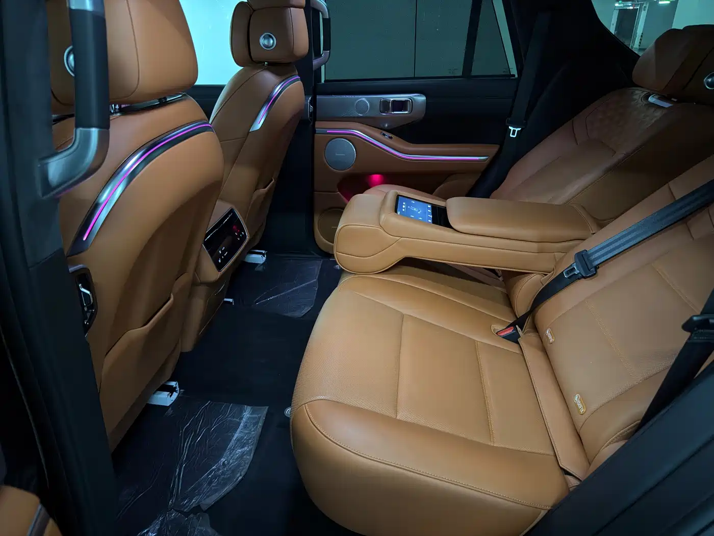 TANK TANK 700 NEW ENERGY