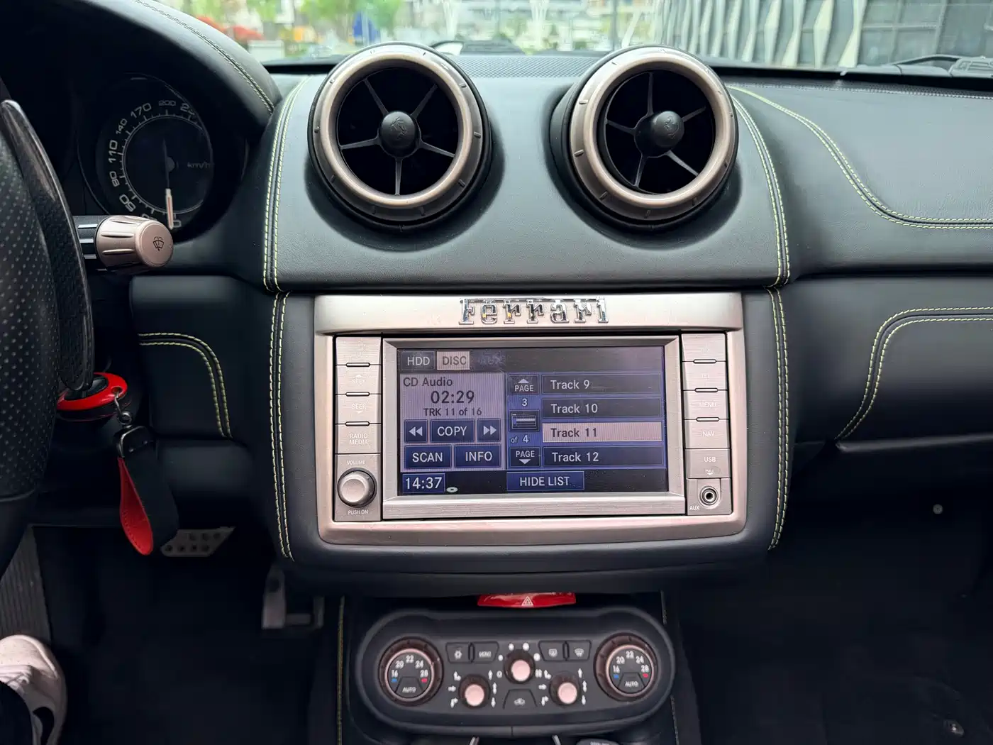 Ferrari California T 2011 2009 4.3L Standard