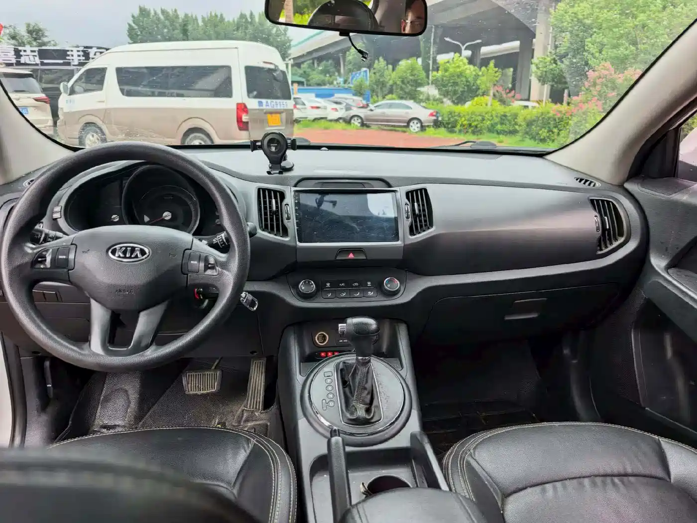 Фото 8 - Kia Sportage