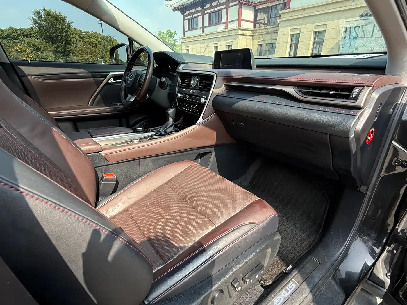 Lexus RX 2016 300 4WD Elegance Edition (China V) фото 9
