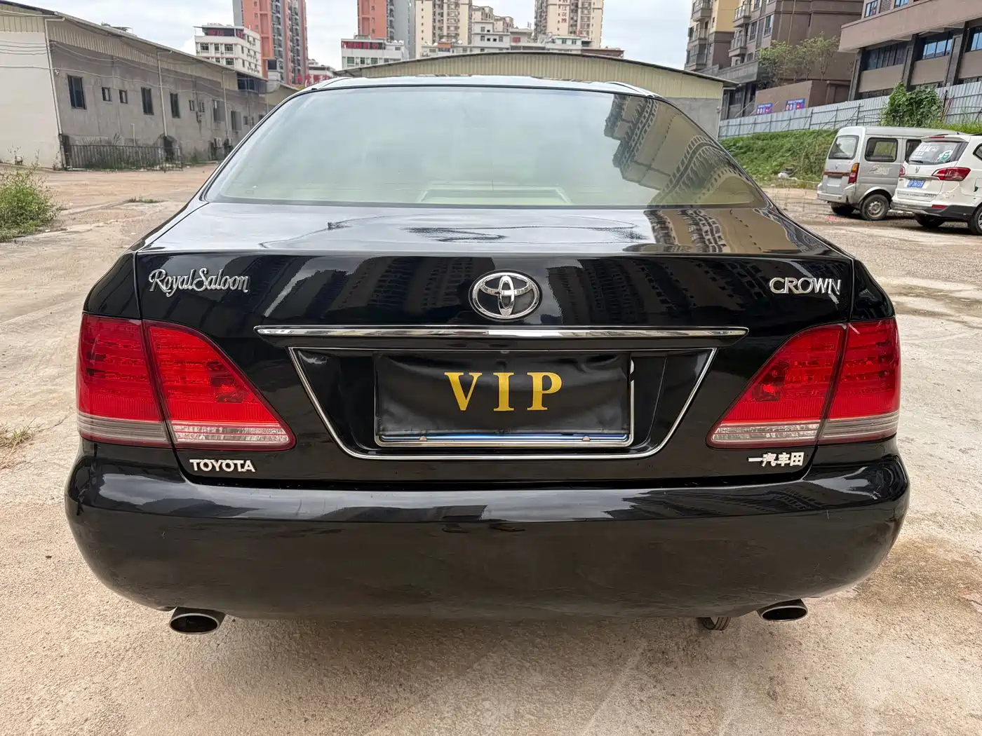 Photo 11 - Toyota Crown