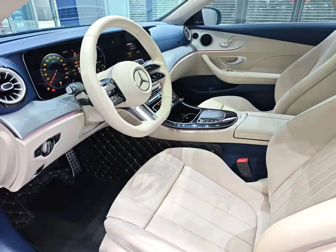 MERCEDES-BENZ E CLASS