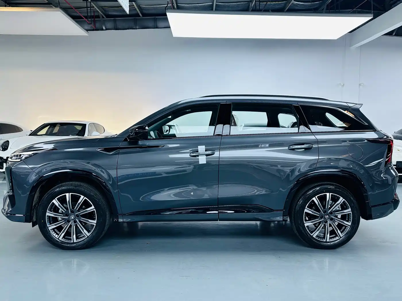 CHANGAN CS75PLUS
