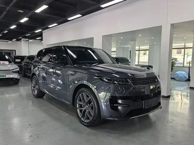 Land Rover Range Rover Sport 2025 400PS Dynamic HSE — фото 3