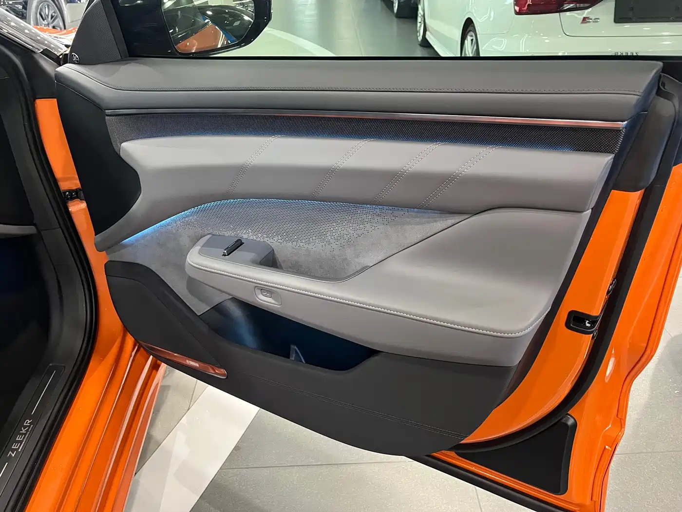 ZEEKR EXTREME KRYPTON 001