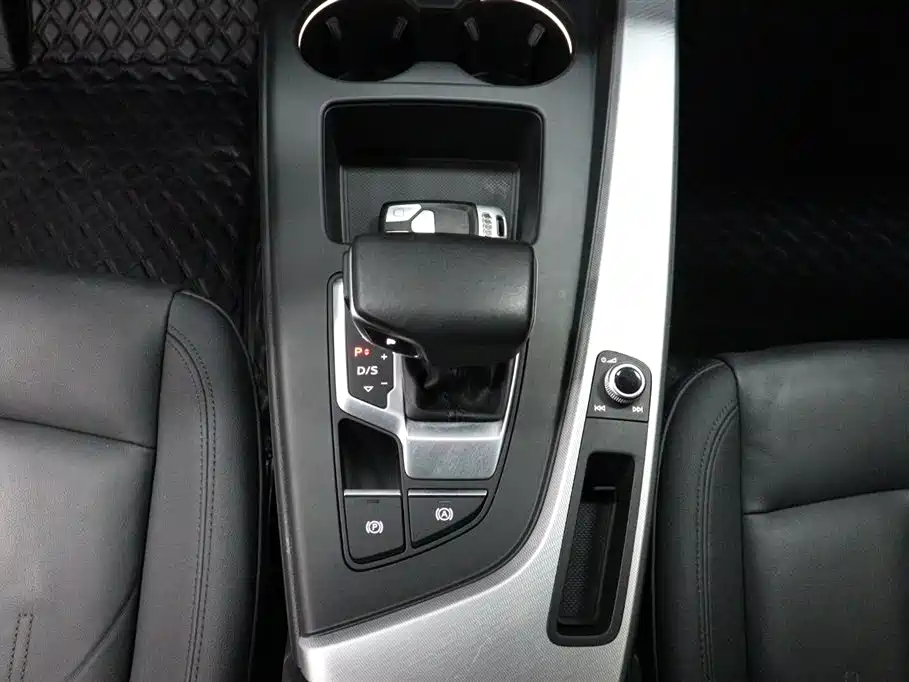 Audi A4 (Import) 2022 Avant 40 TFSI Fashion Dynamic фото 12