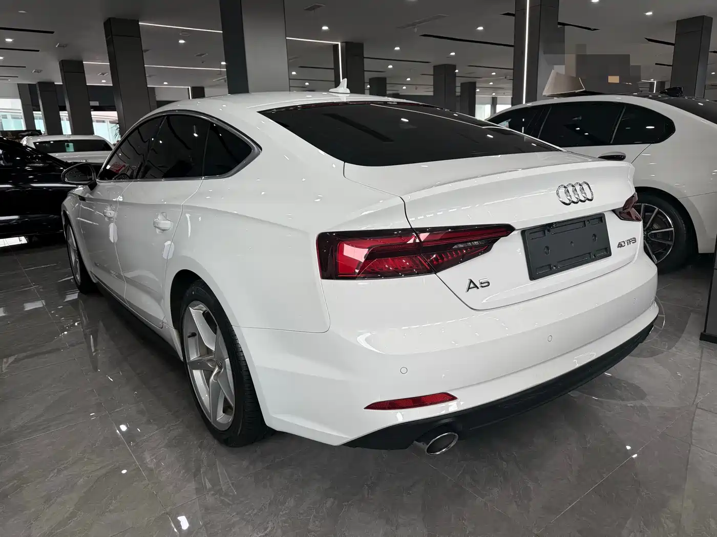 Audi A5 (Import) 2017 Sportback 40 TFSI Fashion фото 8
