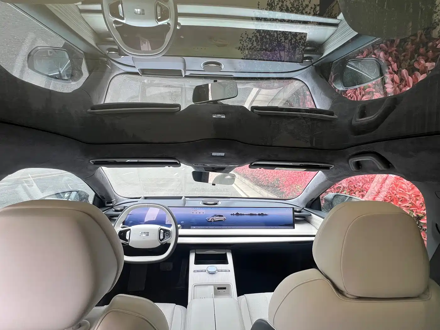 GEELY GALAXY GALAXY E8