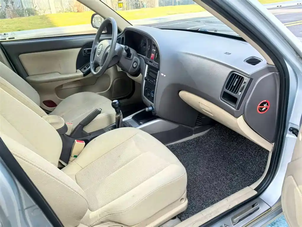 Hyundai Elantra 2008 2008 1.6L Manual Luxury Noble Edition