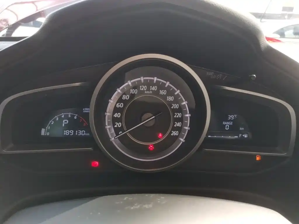 Mazda CX-4 2016 2016 2.5L AWD Sky Passion Edition