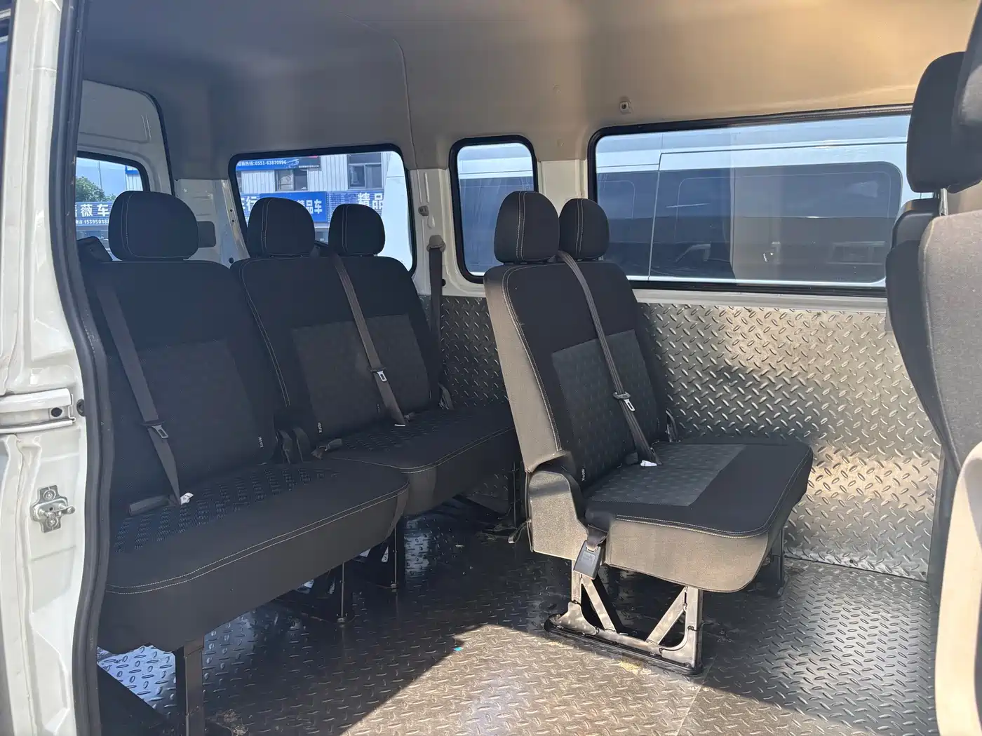 Photo 6 - SAIC Maxus Xintu V80
