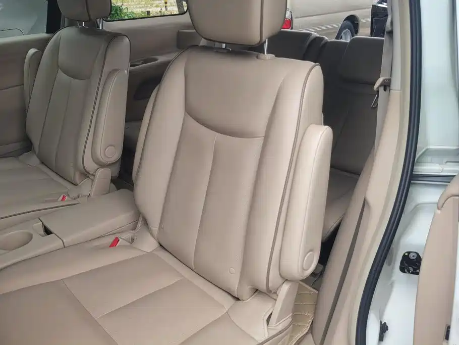 Nissan Quest 2017 2015 3.5L SL