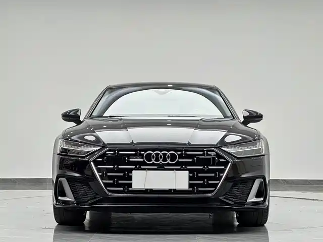 Audi A7L 2024 45 TFSI quattro Premium Luxury — фото 1