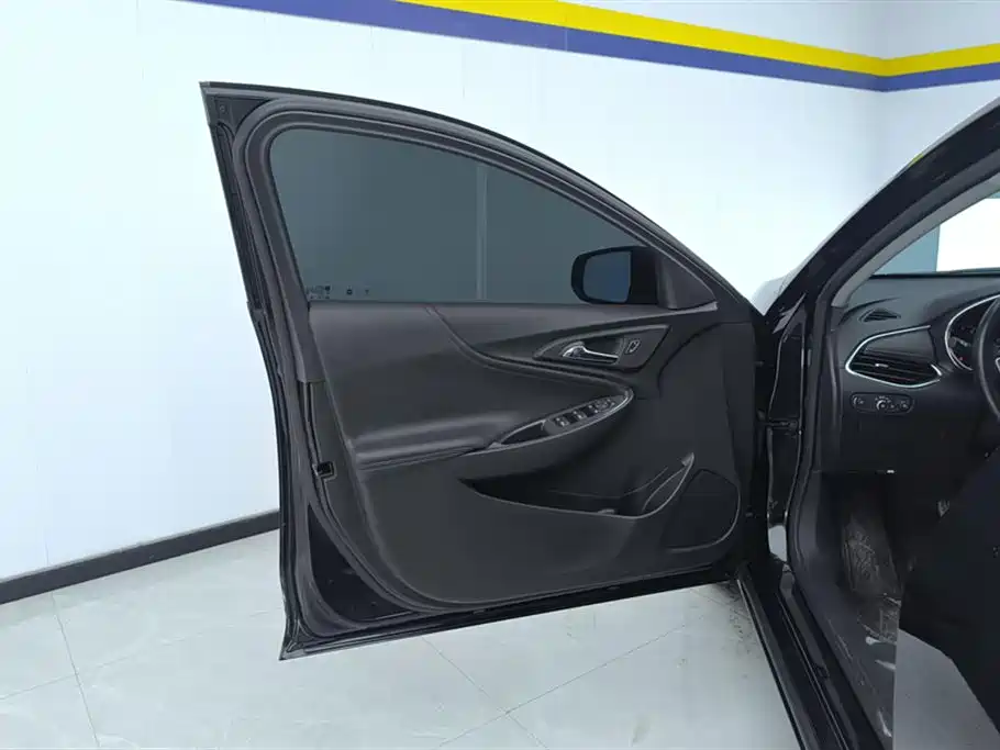 CHEVROLET MAI RUIBAO XL