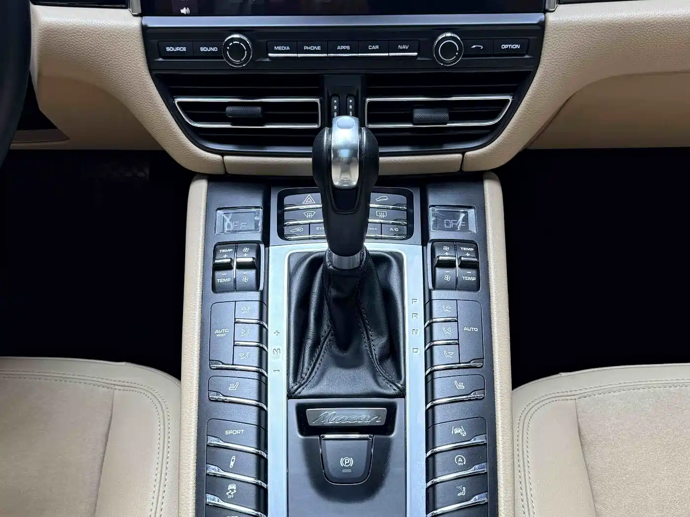 Porsche Macan 2018 Macan 2.0T фото 7
