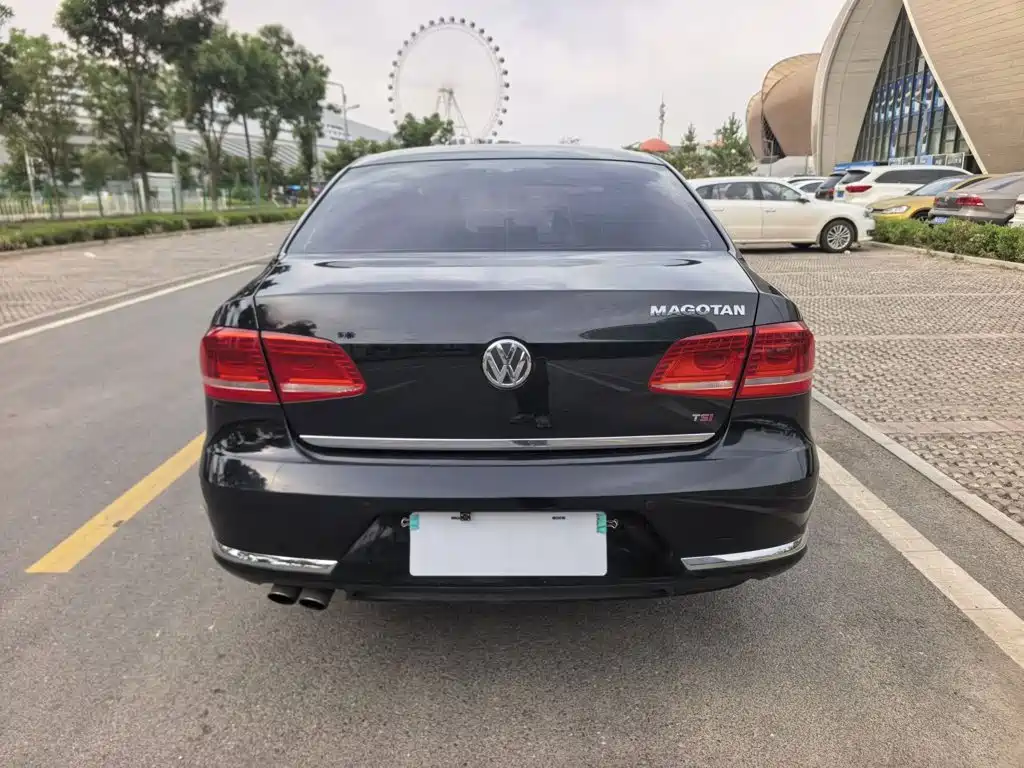 Фото 24 - Volkswagen Magotan