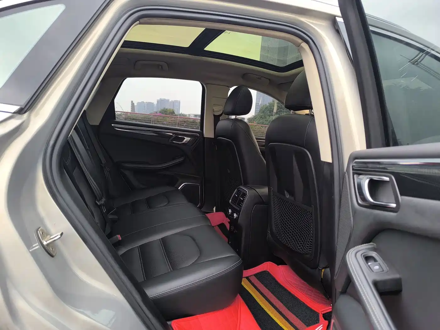 Zotye SR9 2017 2017 2.0T Auto Ultimate Dream Edition