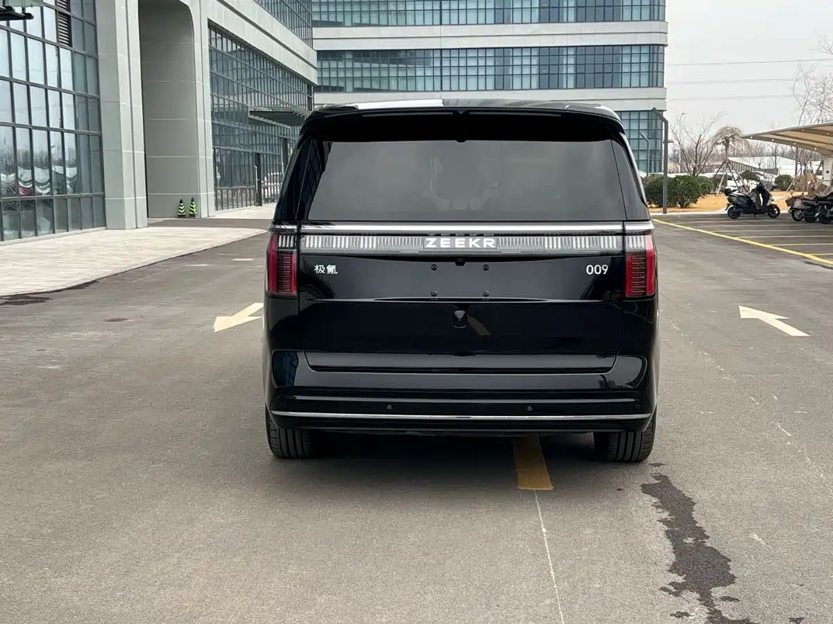 ZEEKR EXTREME KRYPTON 009