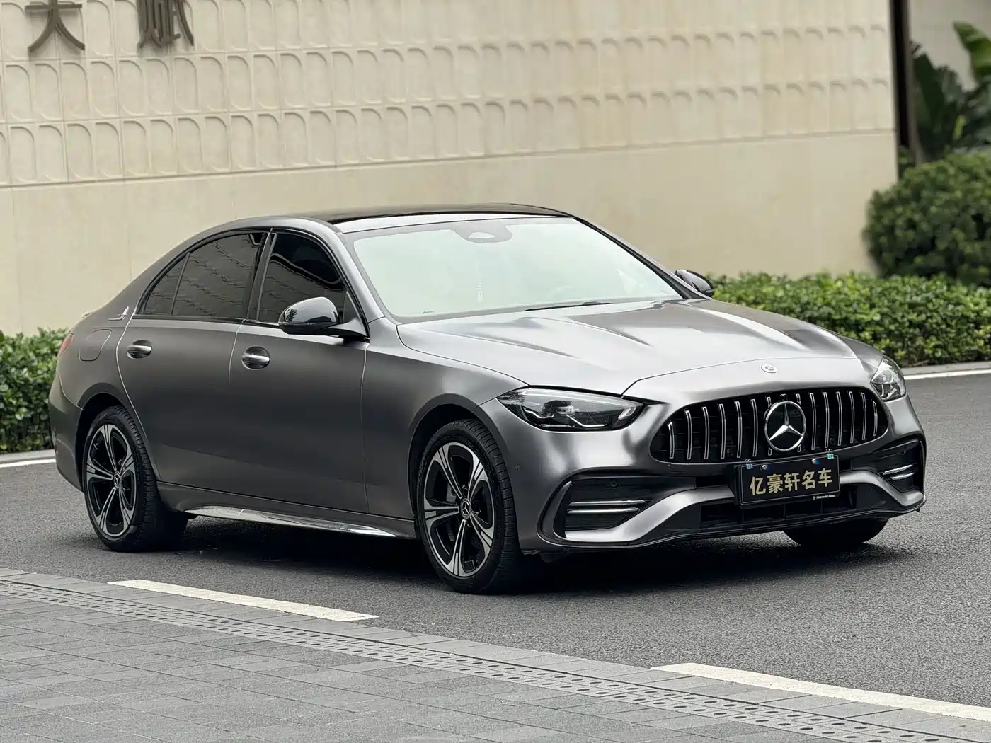 Mercedes-Benz C-Class 2022 Facelift C 260 L Night Edition Sport фото 3