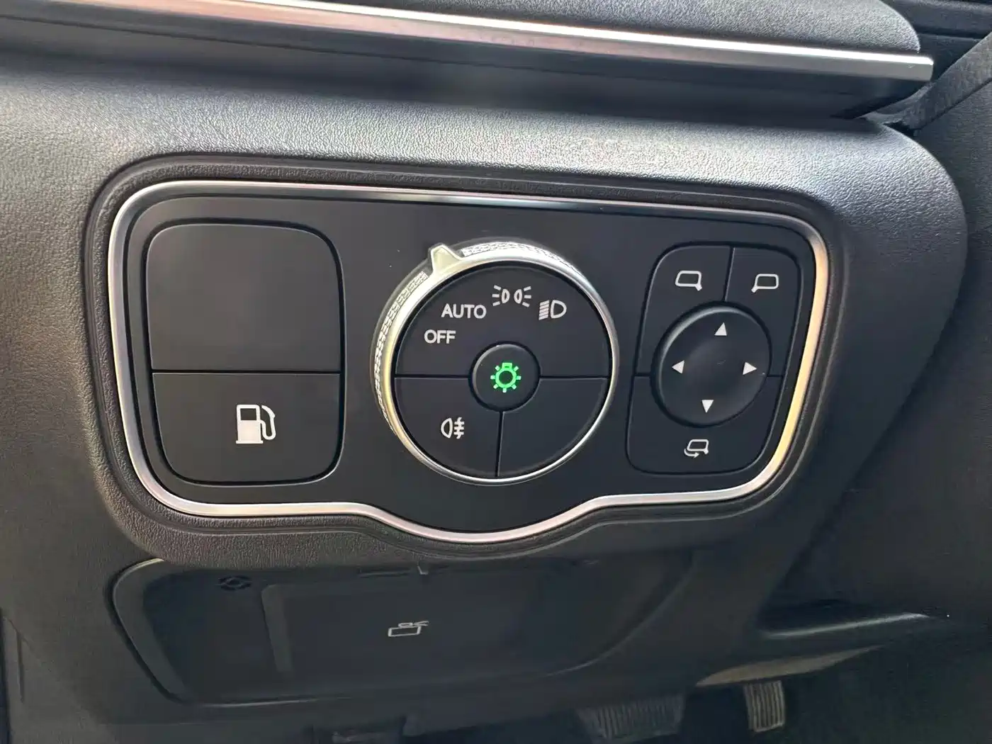 Chery Fengyun Fengyun A8L 2024 2025 1.5TGDI 145km Luxury