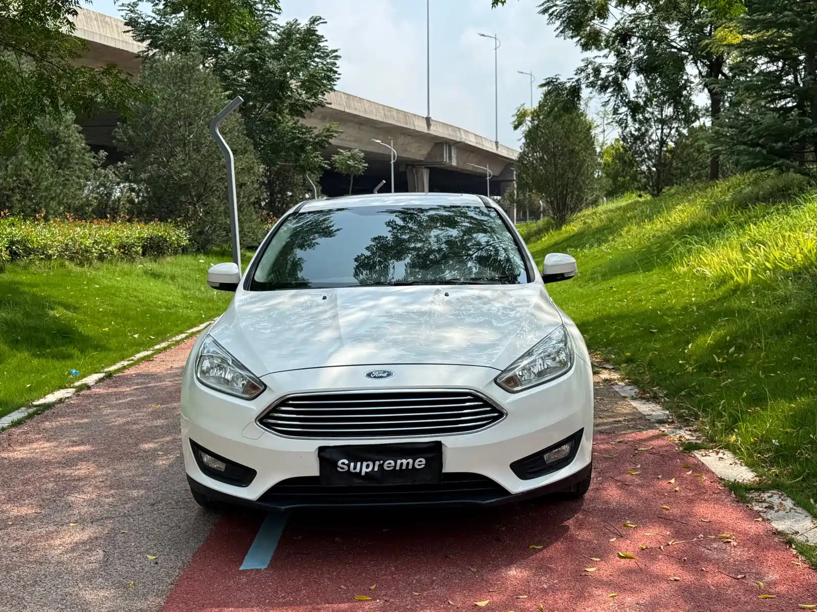 Фото 2 - Ford Focus