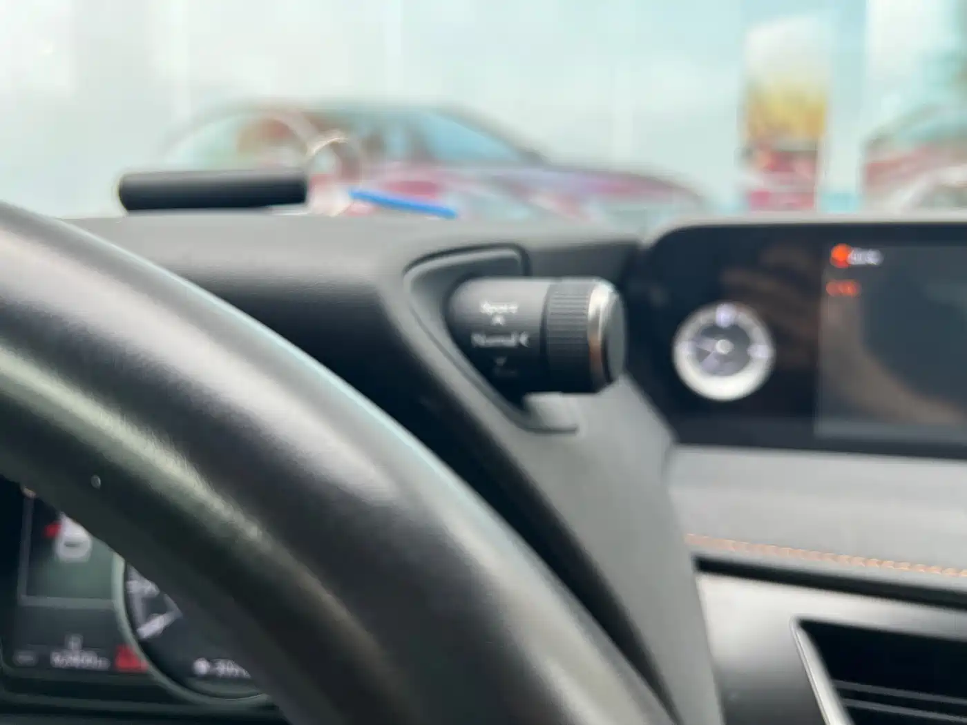 Lexus UX Electric 2021 2020 300e Pure Enjoyment Edition