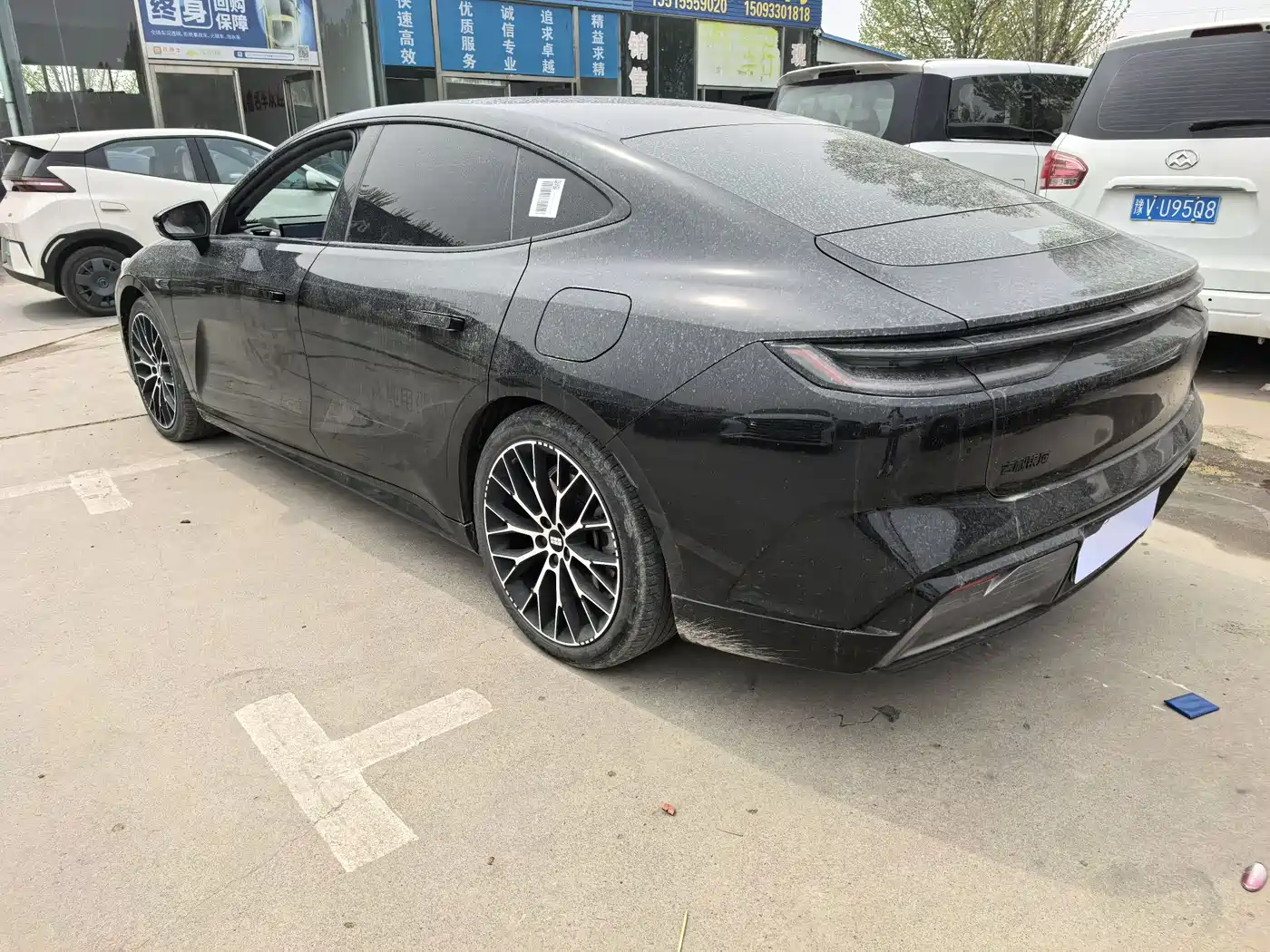 GEELY GALAXY GALAXY E8