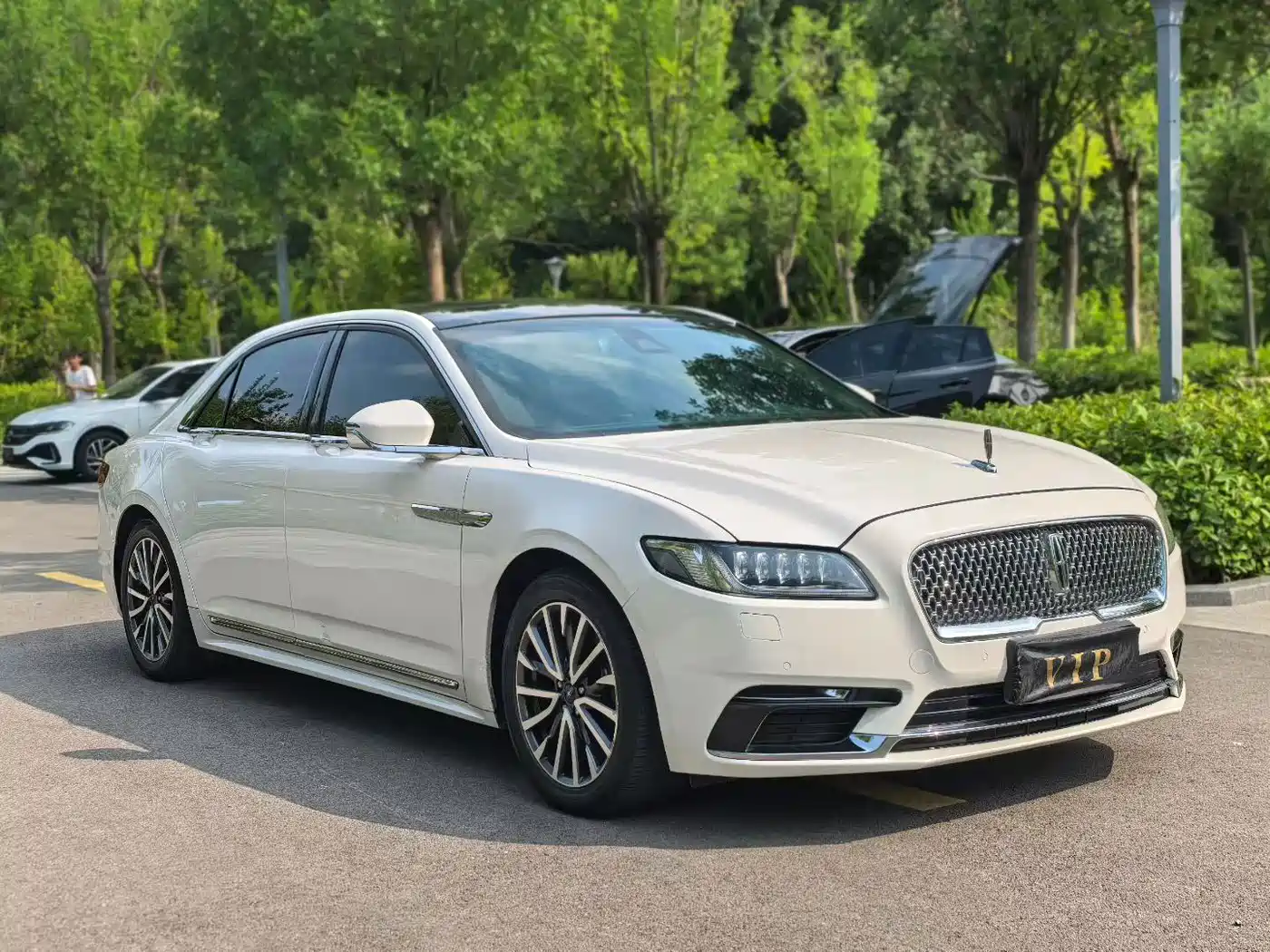 Lincoln Continental 2019 2017 2.0T 2WD Elegance Edition