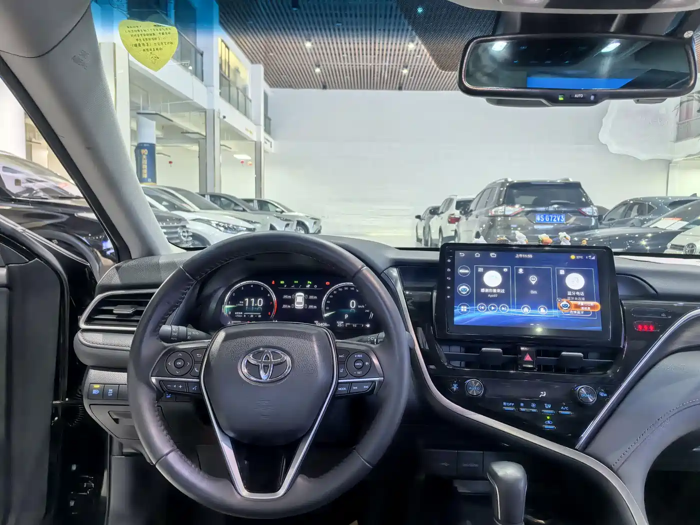 Toyota Camry 2021 2.5G Luxury Edition фото 17
