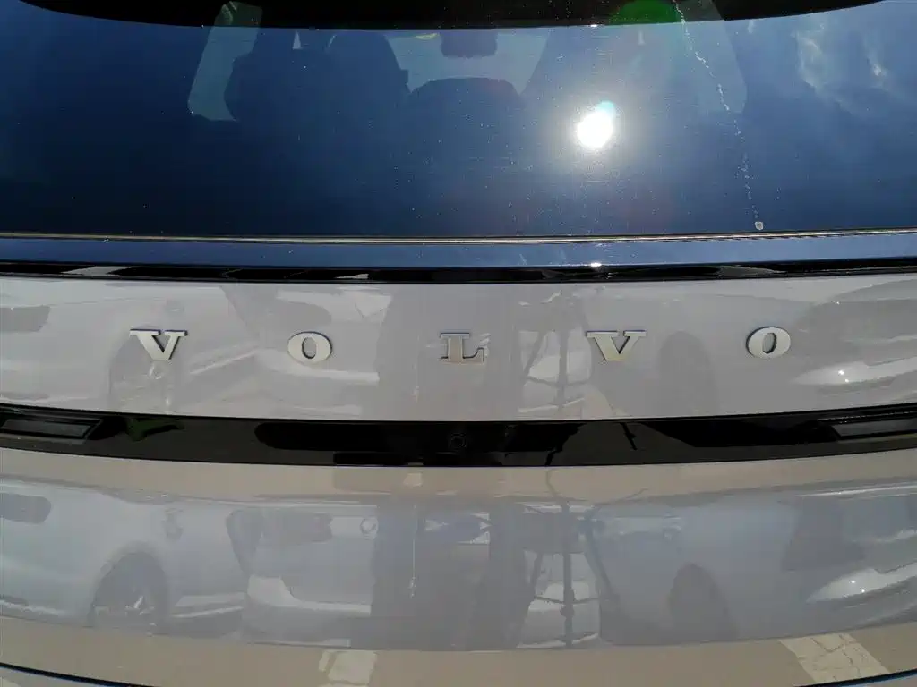 Volvo XC70 Plug-in Hybrid 2026 2026 AWD Extended Range Core