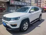 Фото 1 - Jeep Compass