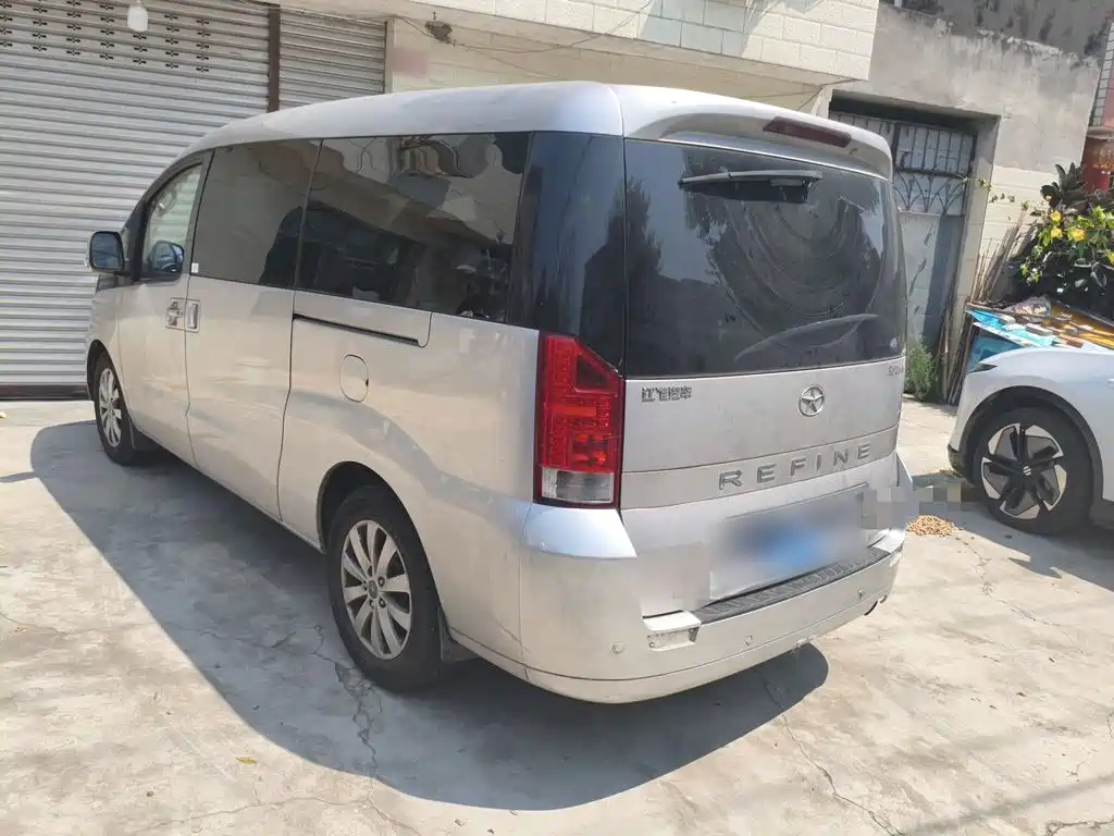 JAC Refine M5 2015 2013 2.0T Petrol Automatic Official Edition
