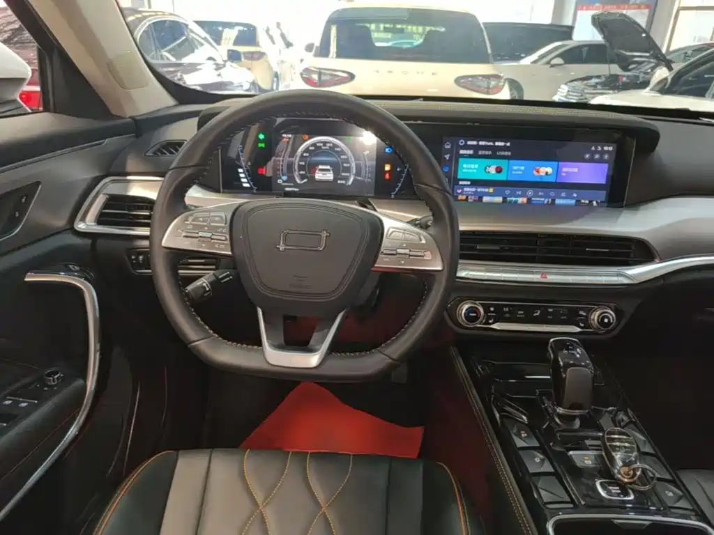Besturn Bestune T77 2025 2023 1.5T Automatic Luxury