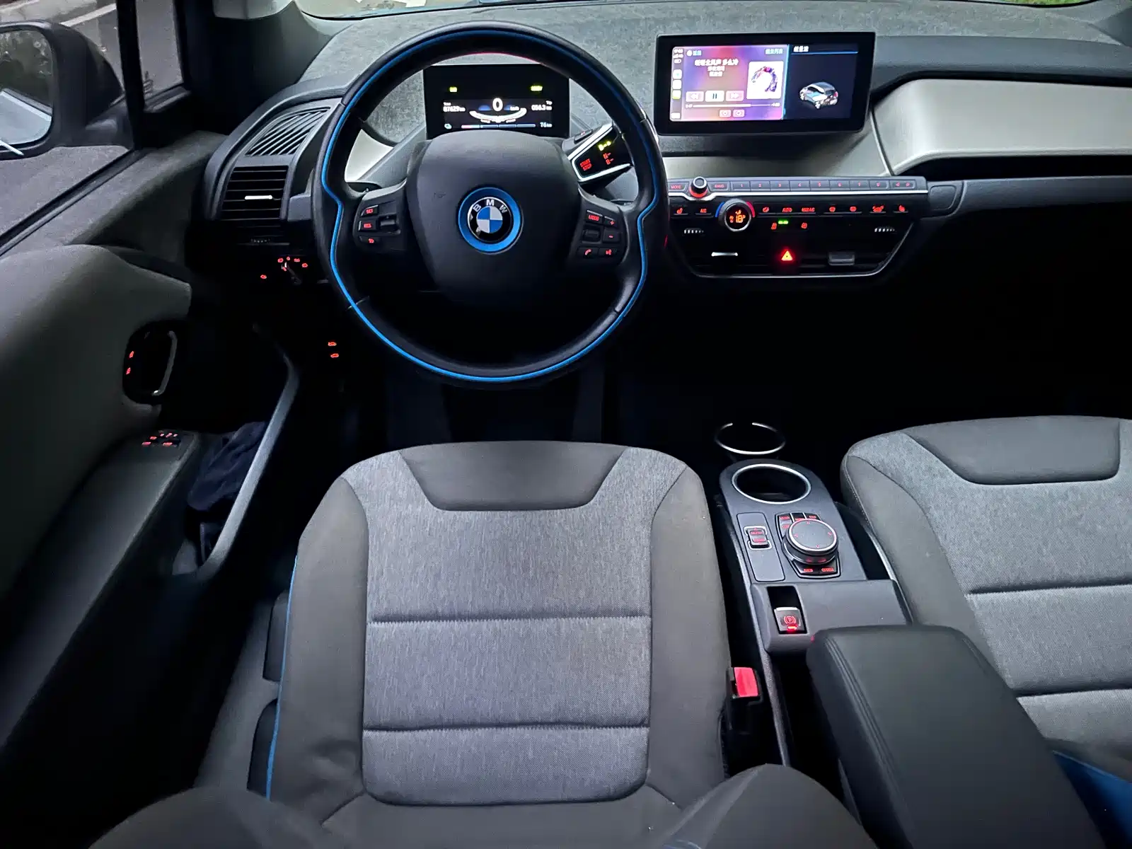 Фото 10 - BMW i3 (Import)