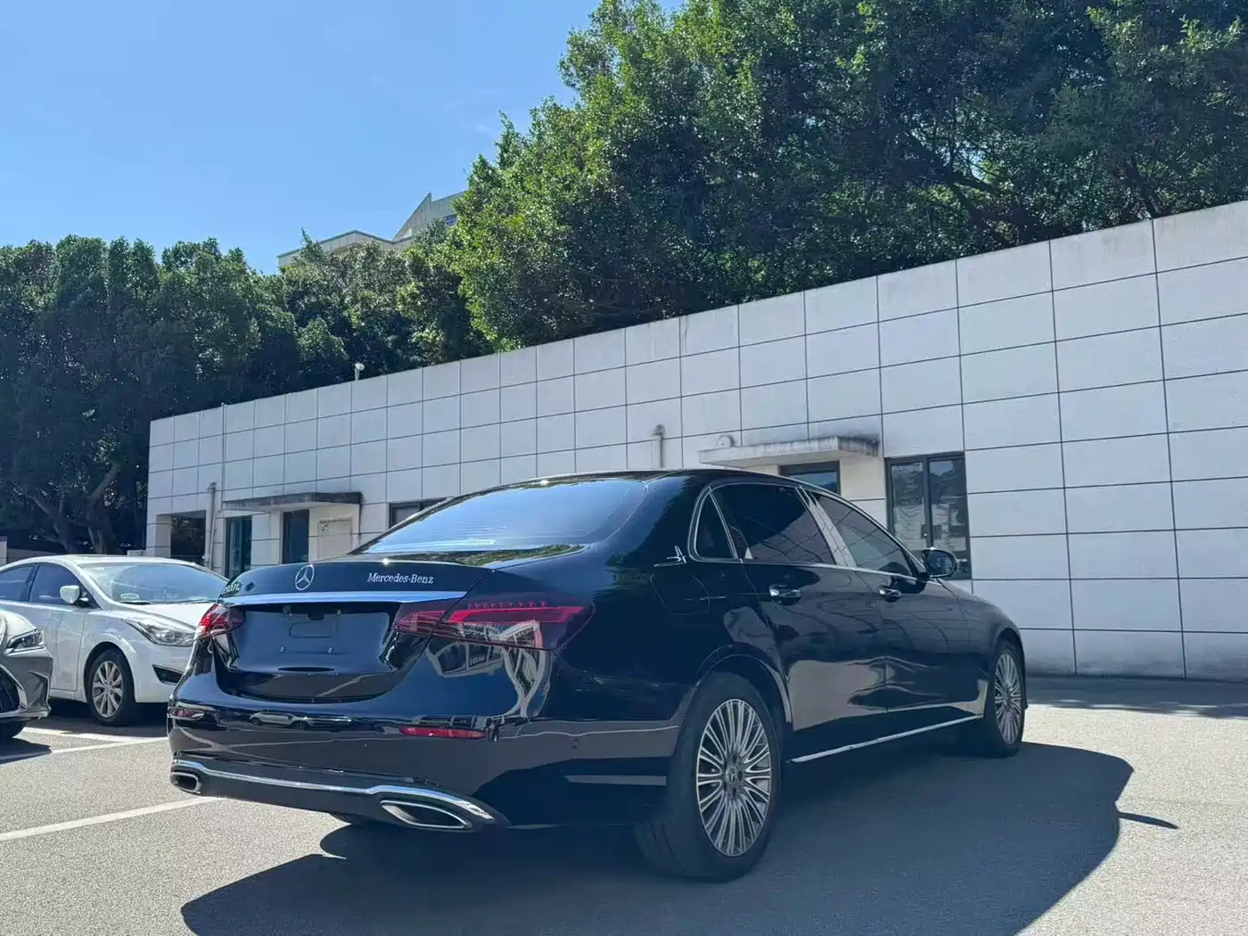Mercedes-Benz E-Class 2021 E 300 L Premium фото 8
